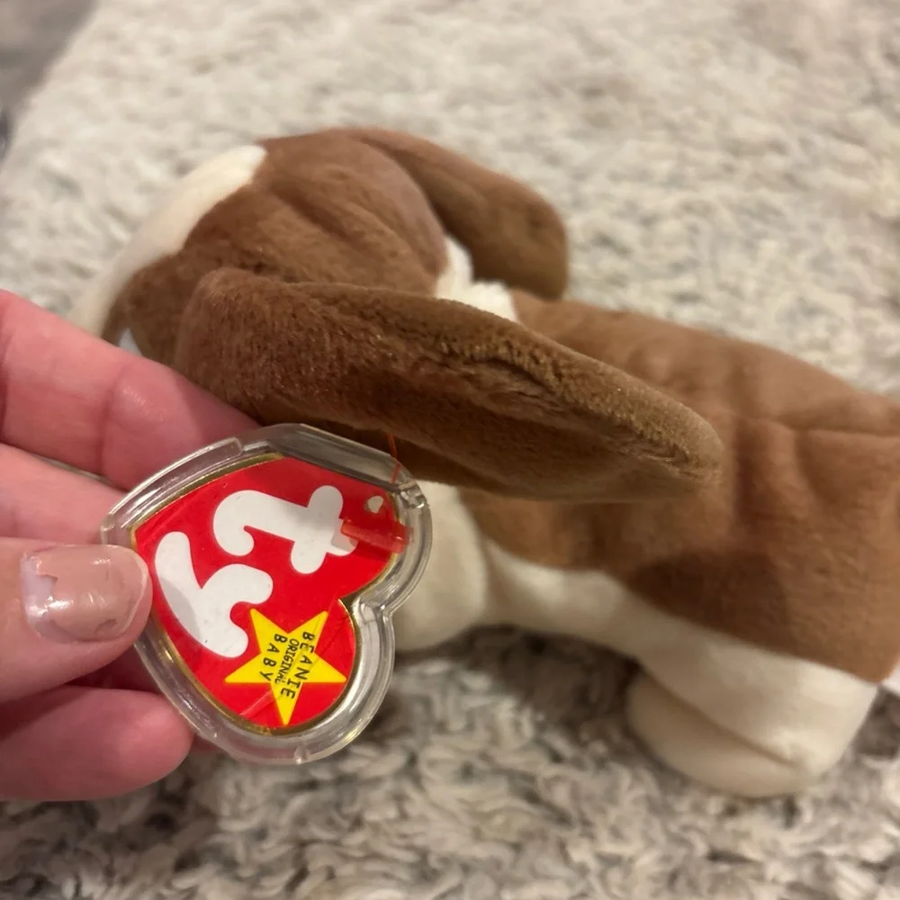 Ty Beanie Baby Tracker Basset‎ Hound Kids OS Brown New Collectible Plush Dog